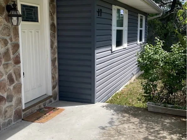 17 Chippewa Trl, Browns Mills, NJ 08015
