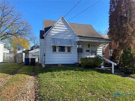 2nd image of 1021 Atlantic Ave