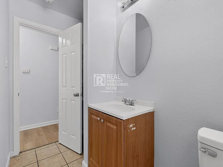 4525 Hunter St — Photo 30