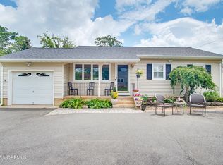101 Lillie Rd, Toms River, NJ 08753