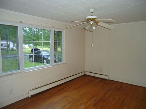 5th image of 18 Pakanen Ln