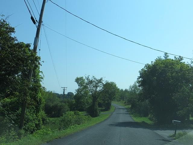 2nd image of 318 Craven Rd