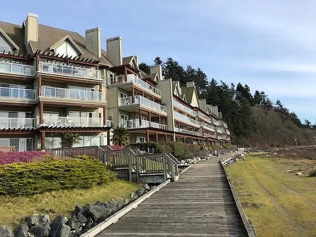 1 bed, 743 sqft, $2,600 — Photo 1