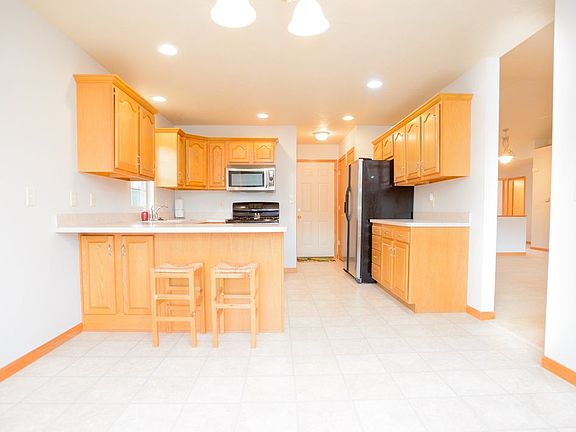4th image of 25214 Brynnwood Dr