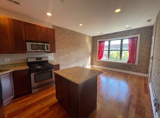 HOOD, Chicago, IL 60659