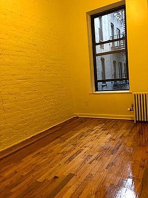 5th image of 220 E 29th St #C3