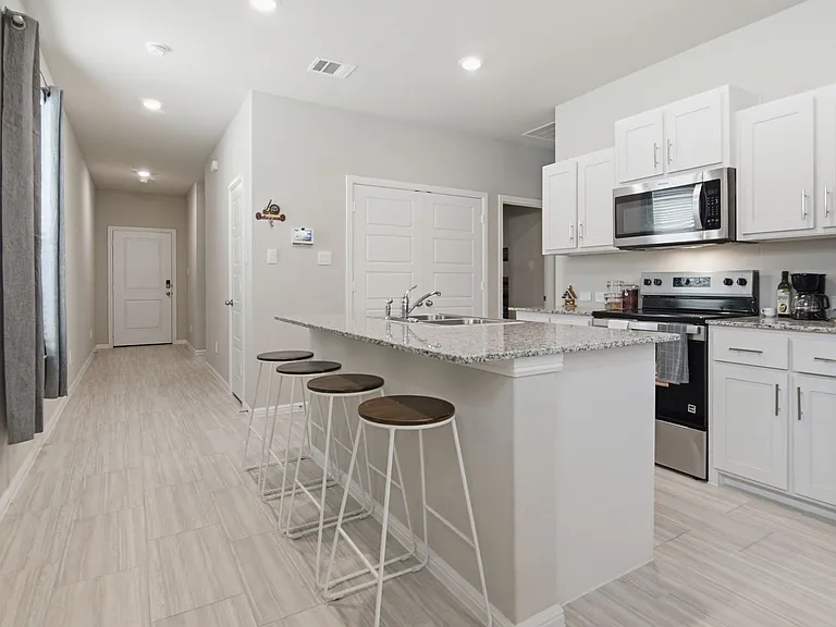 3141 Pecan Farm Ln — Photo 8