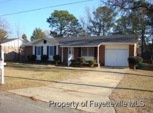 3217 Glenmore Dr, Hope Mills, NC 28348