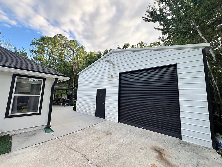 3040 Gerona Dr W — Photo 2