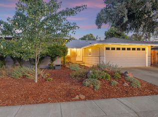2420 Temple Dr, Davis, CA 95618