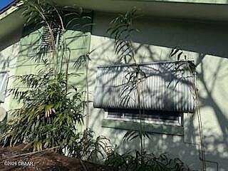 1st image of 650 E Iris Dr