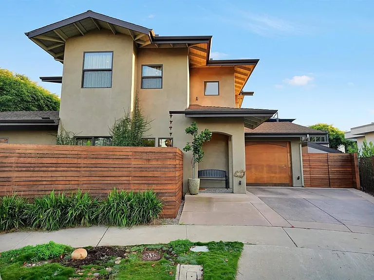 3811 Hiawatha Way — Photo 45