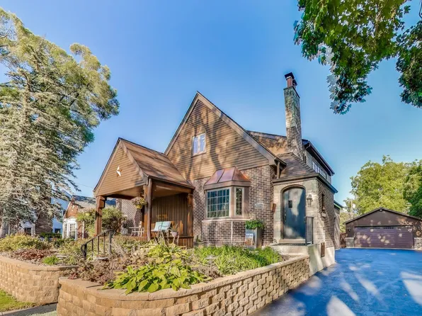 8009 Forest Ave, Munster, IN 46321