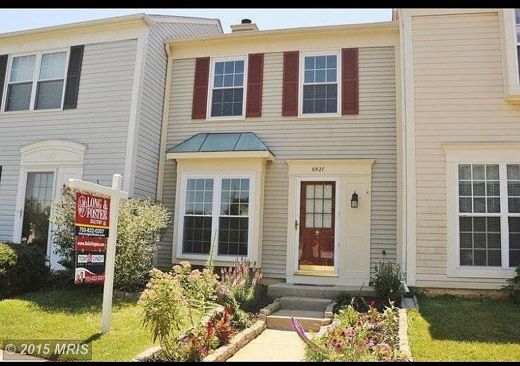 1st image of 6527 Old Carriage Dr