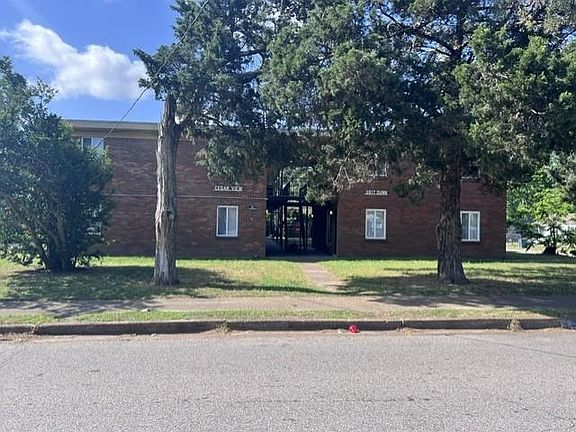 2nd image of 3917 Dunn Ave