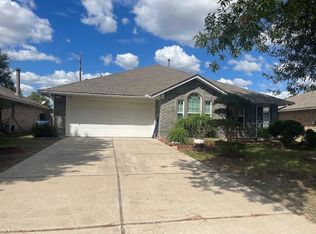 7814 Log Hollow Dr, Houston, TX 77040