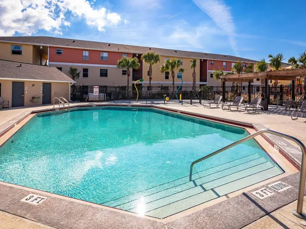 Regency Palms Apartments