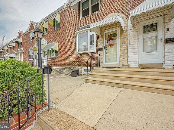 3rd image of 2623 Eddington St