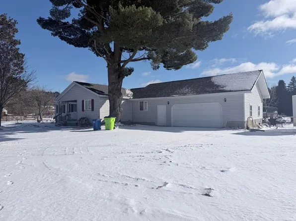 1050 W Burdell Rd, Roscommon, MI 48653