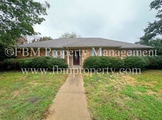 1604 Yorkstown Dr, Ennis, TX 75119