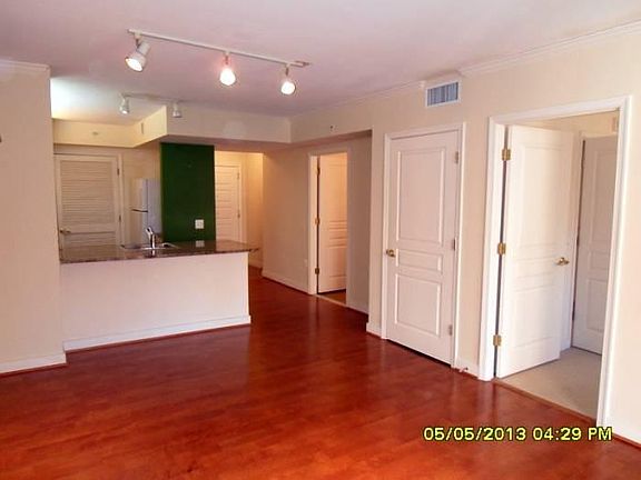 5th image of 631 D St NW APT 637