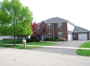 16823 Green Knoll Ave, Orland Park, IL 60467