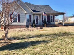 236 Rigs Dr, Boiling Springs, SC 29316