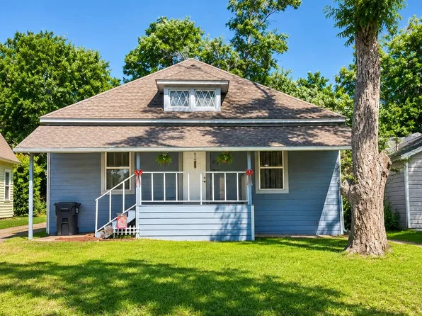810 N 6th St, Temple, TX 76501