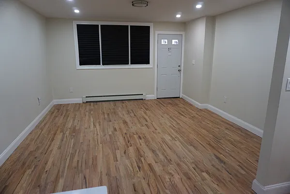 Rented by H.P. Greenfield Real Estate | media 7