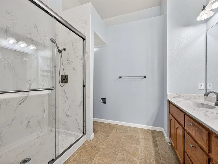 509 Suisun Ct — Photo 26