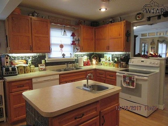3rd image of 4103 Rivercrest Dr