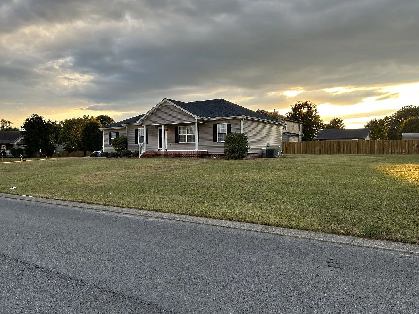 Upgraded Corner Lot Home with 2-Car Garage & Large Yard — Photo 2