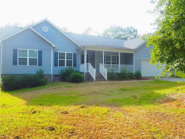1st image of 130 Graystone Dr