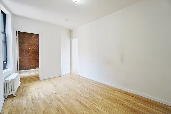 Rented by Best Apartments North Inc | media 9