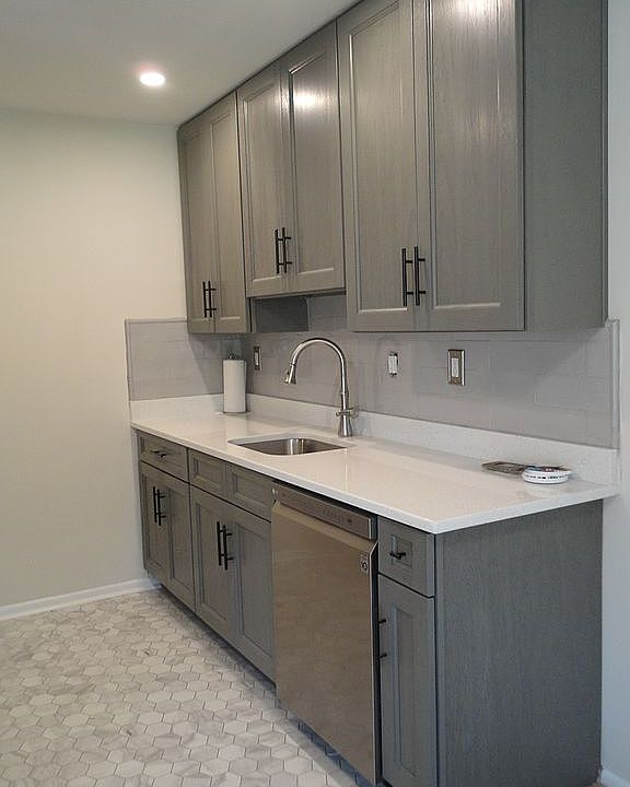 1st image of 1193A Clydebank Ct