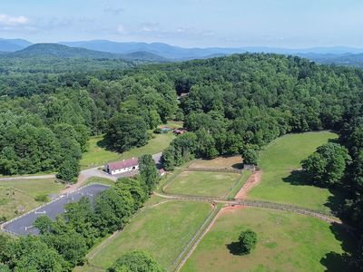 2374 Funny Farm Rd, Reva, VA, 22735