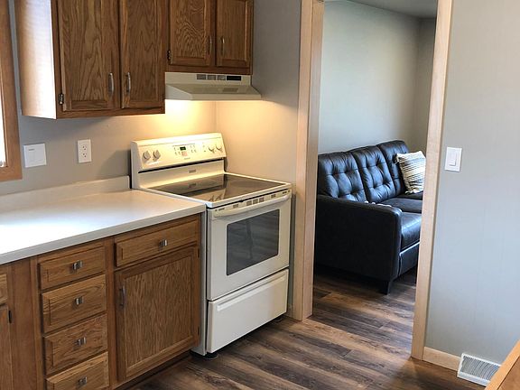 2nd image of 1201 S Erie St #1201