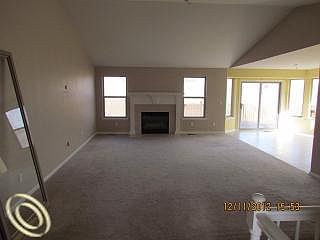 3rd image of 52428 Fox Pointe Dr