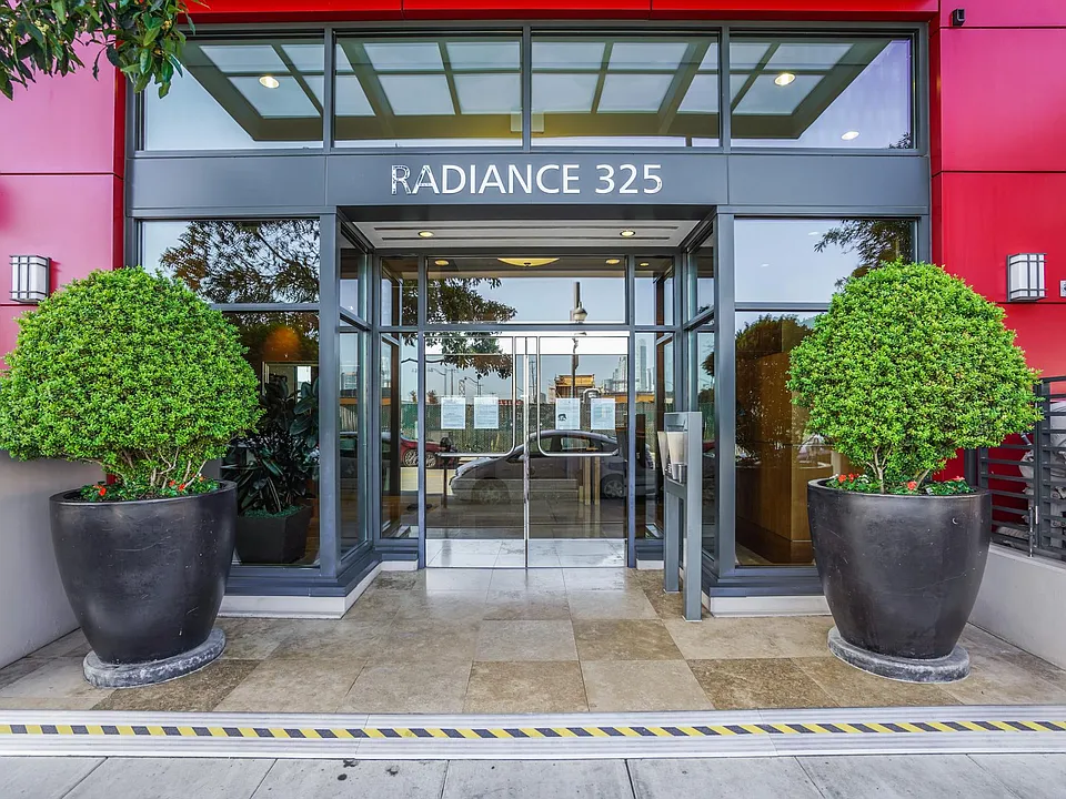 325 China Basin St #204