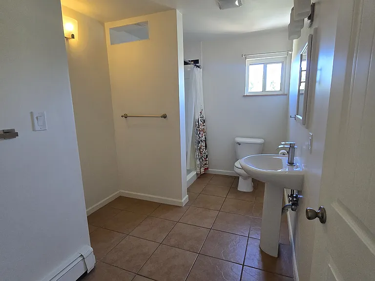 440 Brunn School Rd #C — Photo 12