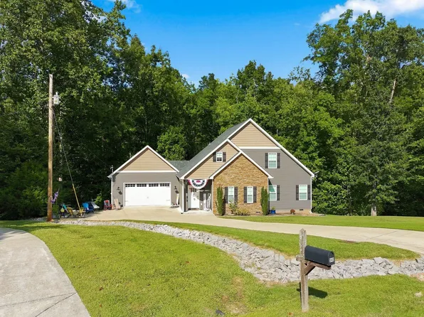 544 Aubrey Ln, Burns, TN 37029