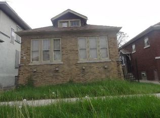 8327 S Manistee Ave, Chicago, IL 60617