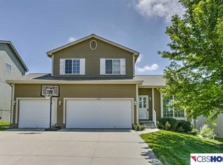 16319 Grand Ave, Omaha, NE 68116