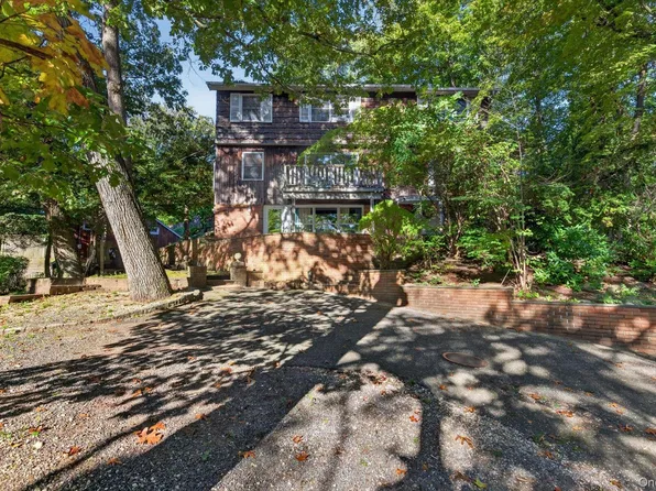 320 Harrison Drive, Centerport, NY 11721