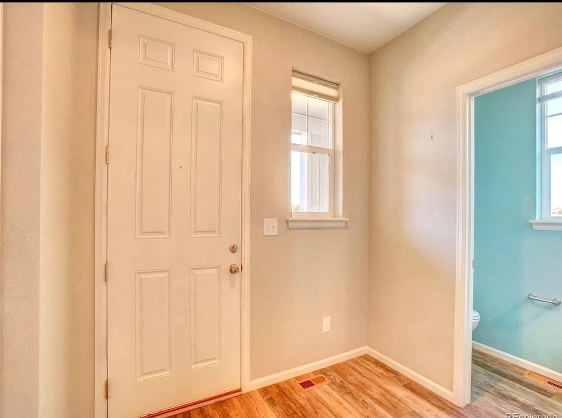 4 bed, 2759 sqft, $3,750 — Photo 3