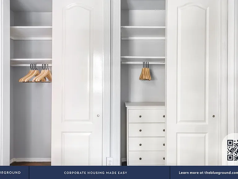 232 Elizabeth St #2C — Photo 10
