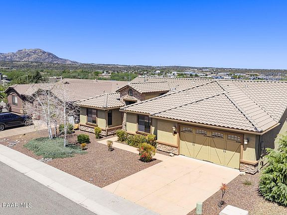 3rd image of 1012 Craftsman Dr
