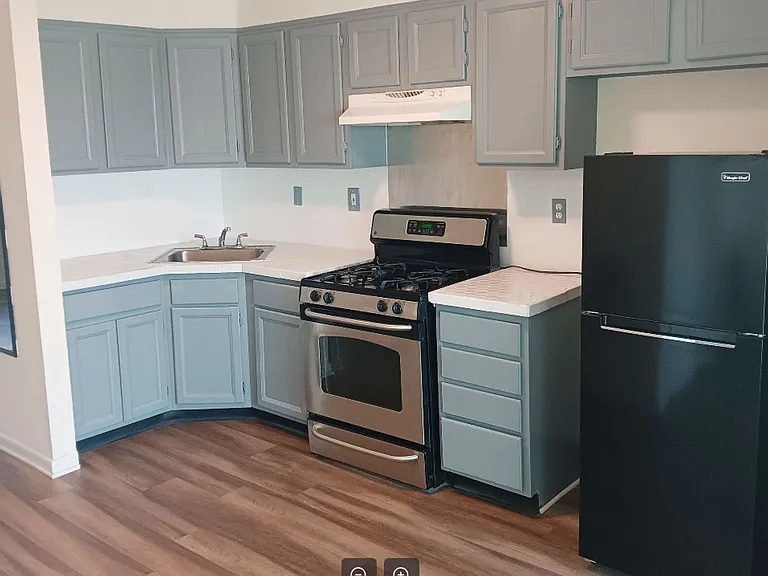 5304 Jackson St — Photo 7