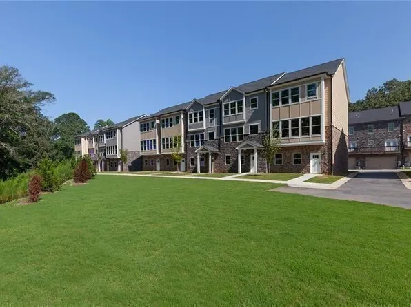 3772 Jack Vernon Cir, Powder Springs, GA 30127