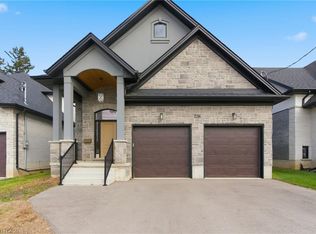 236 Mount Pleasant St, Brantford, ON N3T1V1